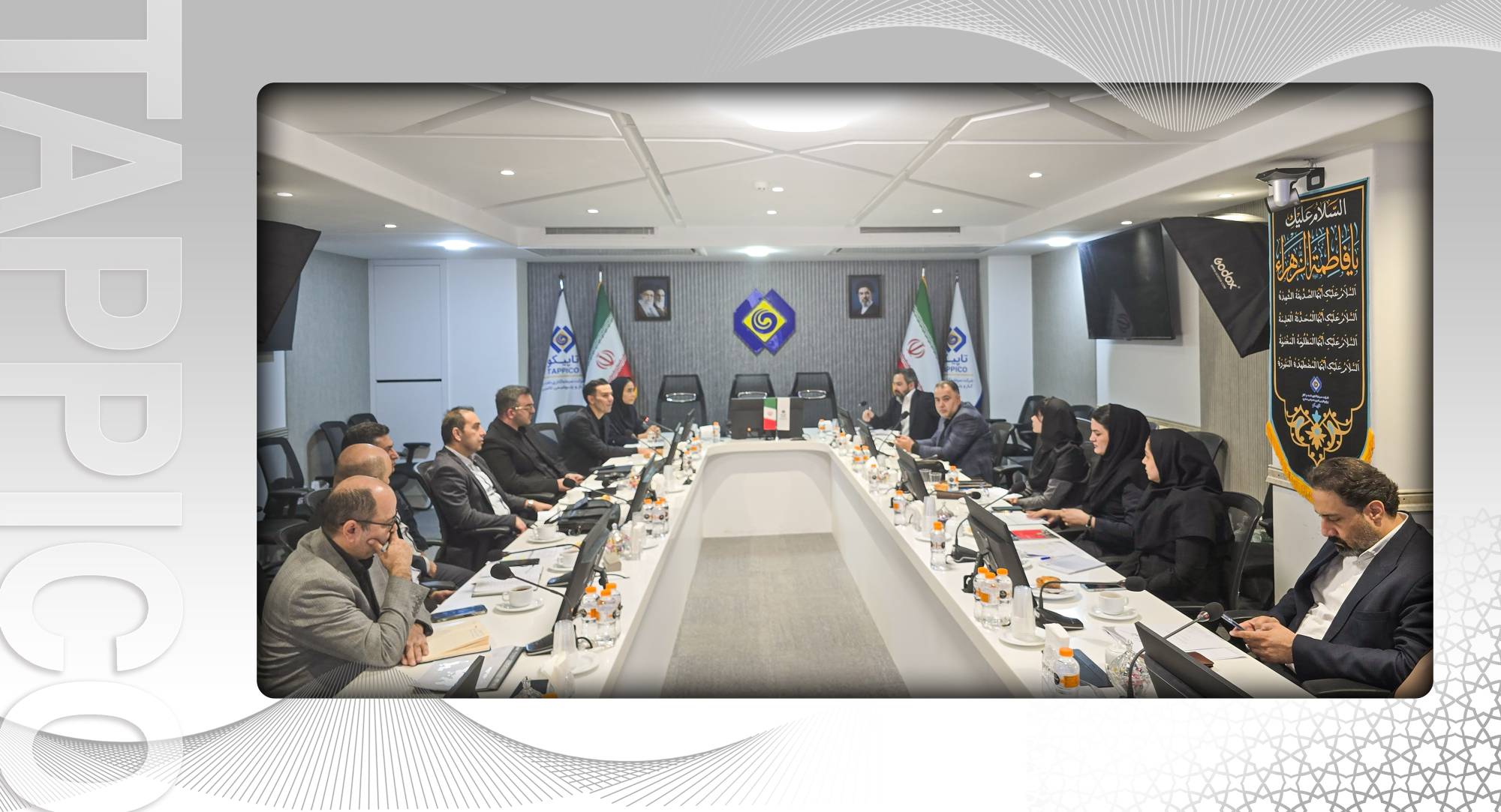 در نشست هم‌اندیشی مدیران صادرات شرکت‌های تابعه عنوان شد؛  تدوین برنامه ۳ ساله «بین‌اللملی سازی و توسعه صادرات» تاپیکو 